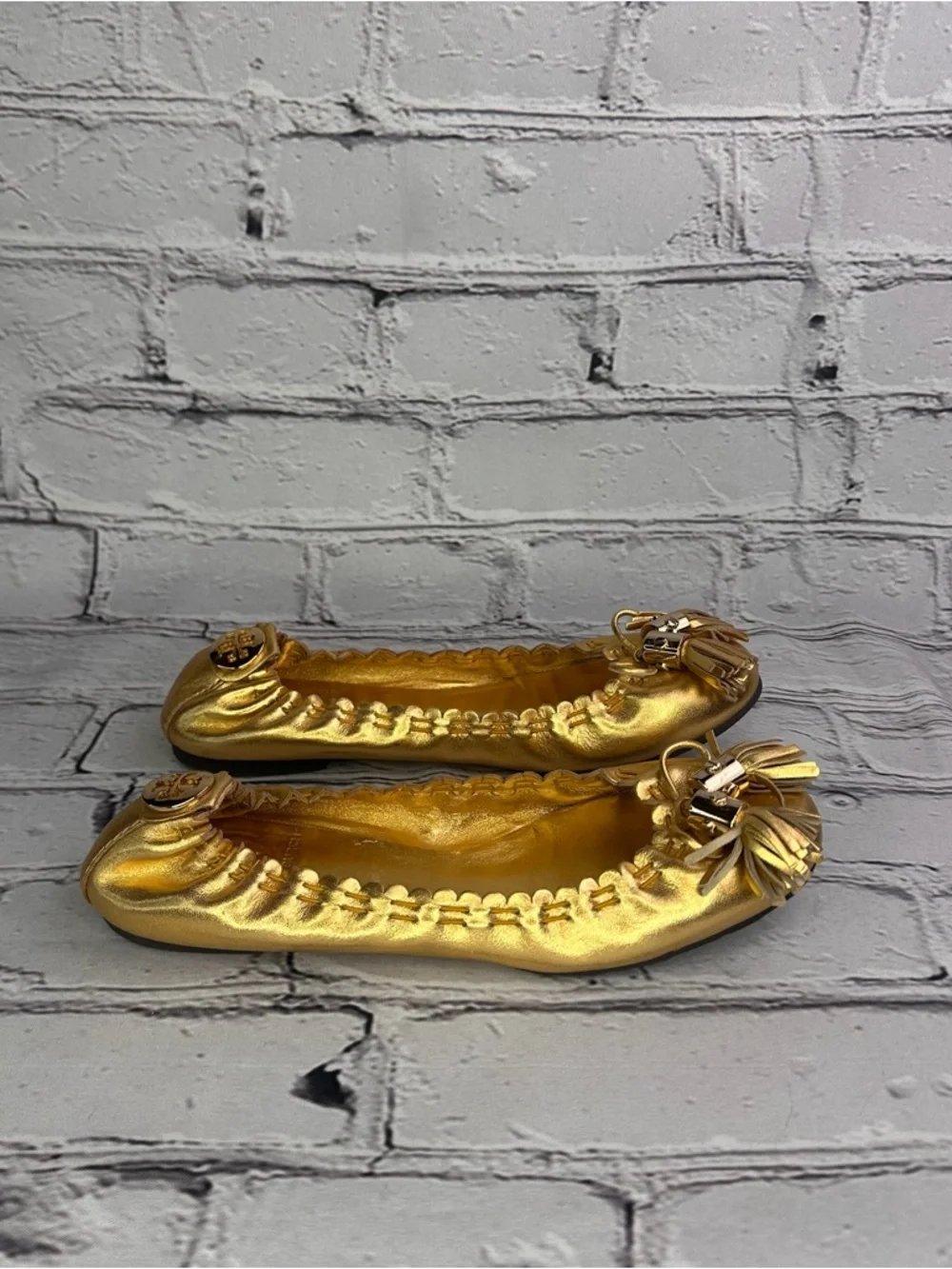 Tory Burch Reese Gold Metallic Tassel Ballet Flats - Women
